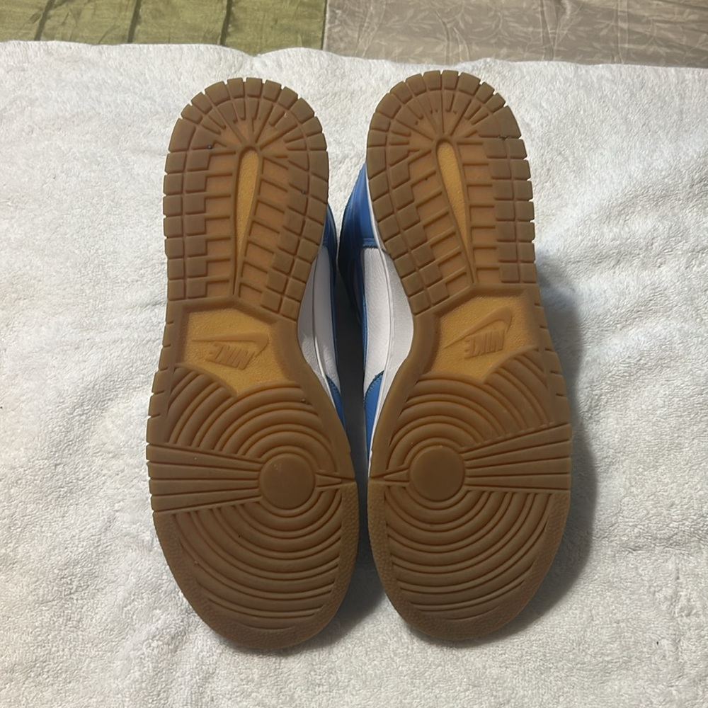Custom UNC Blue Nike Dunks - Picture 7 of 9